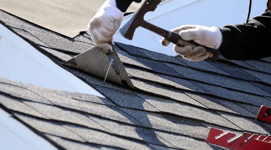 Expert flood damage restoration services in Benedict, KS